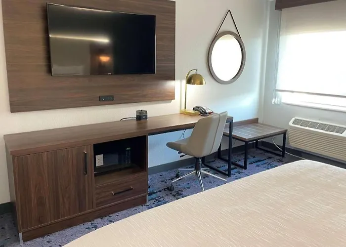 La Quinta Inn & Suites By Wyndham Springdale